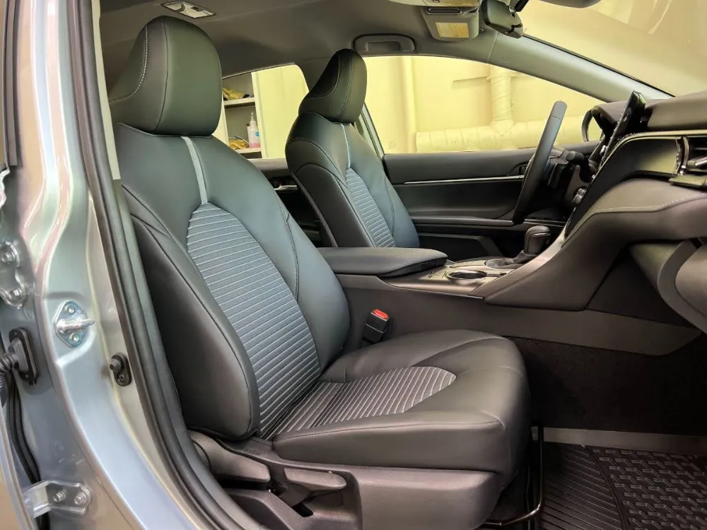 2022 Toyota Camry SE FWD Celestial Silver 19